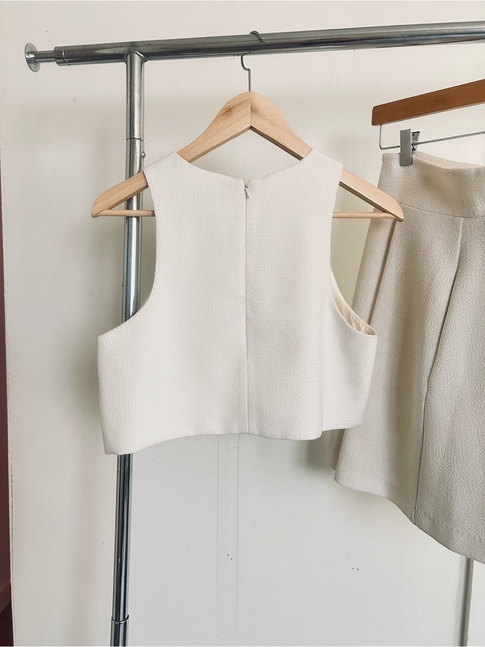 Black Halo Cream Textured A-Line Skirt - Picture 6 of 10